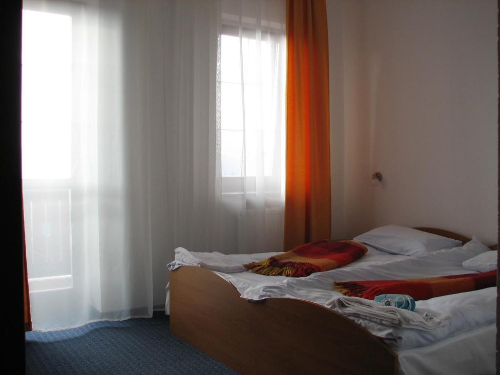 Alpenhof Pansion Hotell Slavskoje Rom bilde