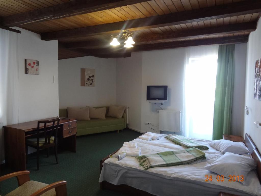 Alpenhof Pansion Hotell Slavskoje Rom bilde