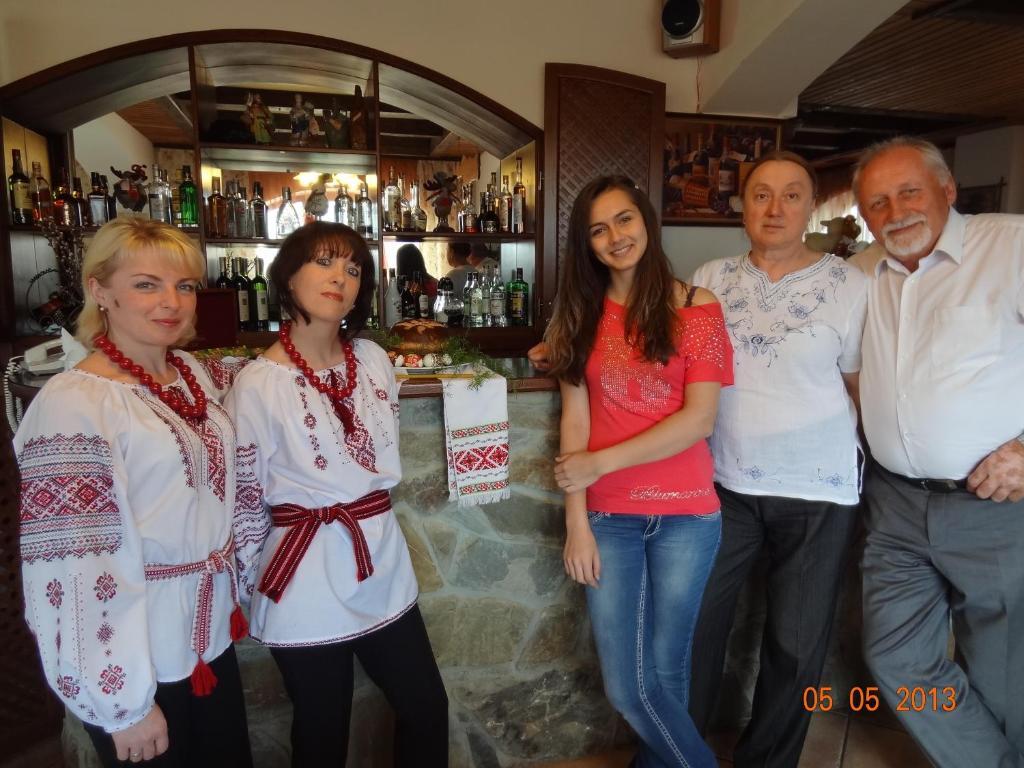 Alpenhof Pansion Hotell Slavskoje Eksteriør bilde