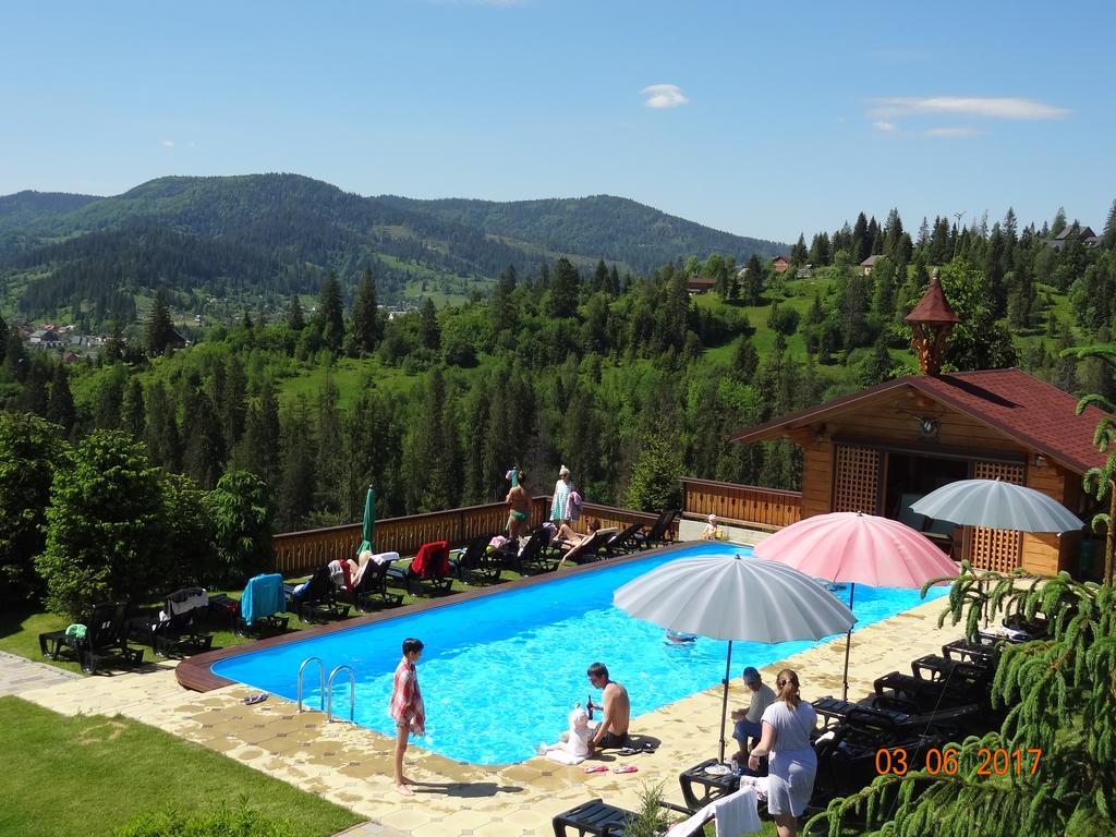 Alpenhof Pansion Hotell Slavskoje Eksteriør bilde